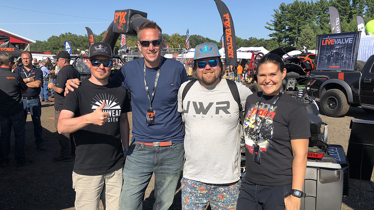 SnowRider TV Ep. 25, Säsong 2 - HayDays 2018, Skoterhandlare