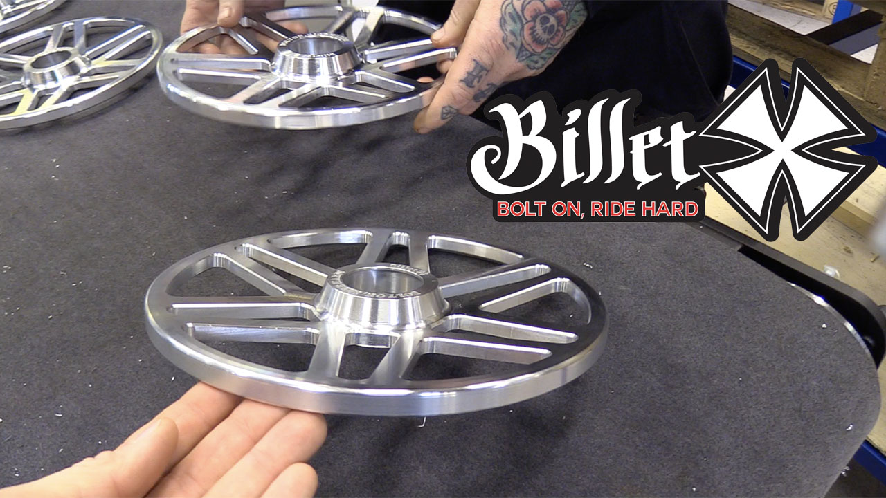 SnowRider TV Ep. 34, Säsong 2 - Konkava BilletX vändhjul, Ryggsäckar för skoteråkare